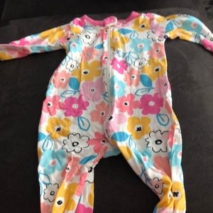 Floral gerber sleeper 6/9 months